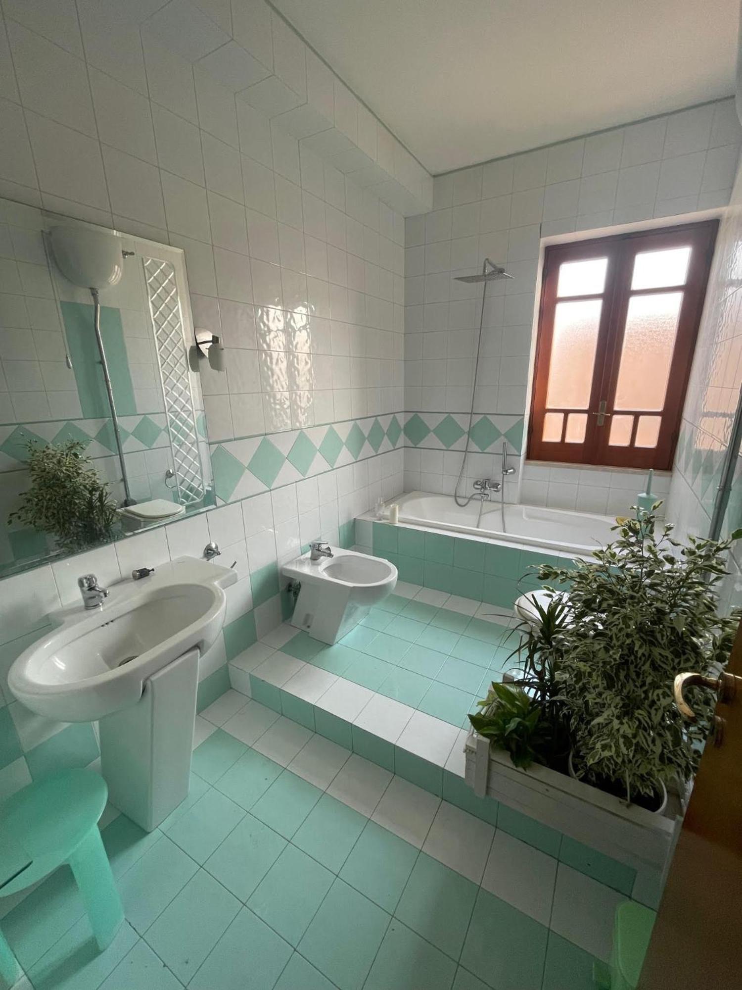 Domus Parva - Villa Con Bio-Piscina, Spa Privata E Appartamenti Panoramici Bacoli Exterior photo